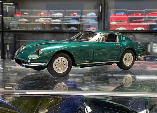 CMC 1:18 Ferrari 275 GTB/C British Racing Green - Diecast Car Factory