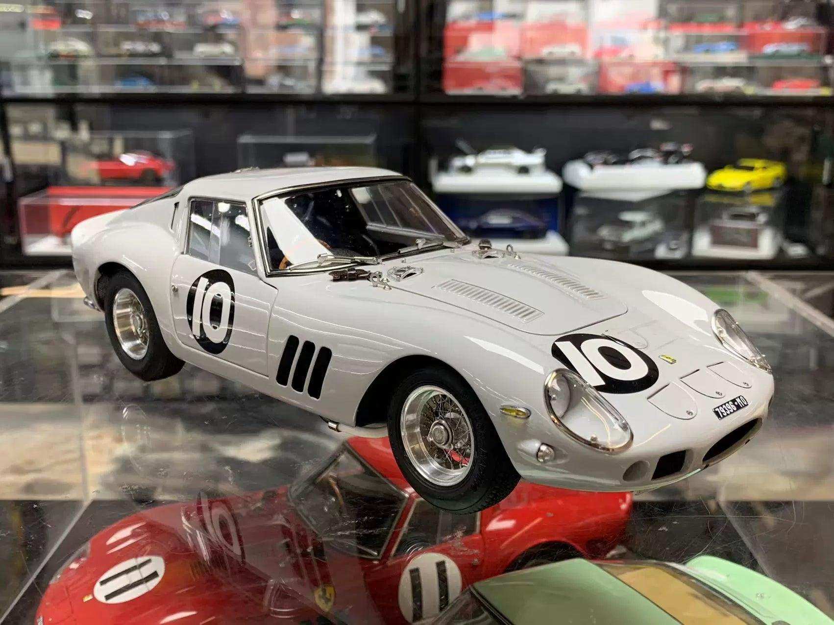 CMC 1:18 Ferrari 250 GTO 1963 Silverstone Grand Prix Car #44,1962 Goodwood Car #10 - Diecast Car Factory